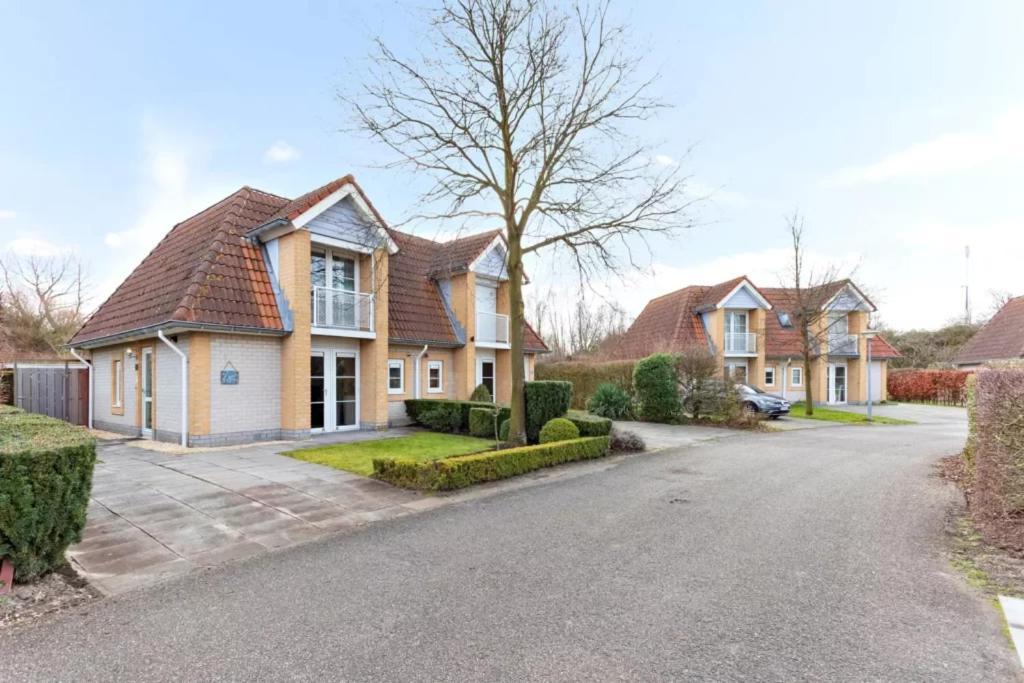 Vakantiehuis Met Luxe Tuin Dichtbij Het Strand คัมเปอร์ลันด์ ภายนอก รูปภาพ
