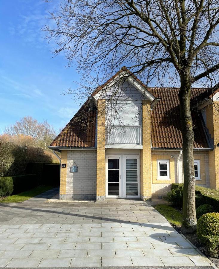 Vakantiehuis Met Luxe Tuin Dichtbij Het Strand คัมเปอร์ลันด์ ภายนอก รูปภาพ